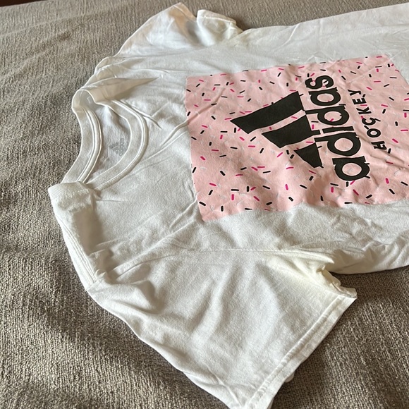 Adidas hockey t-shirt in medium - Picture 3 of 7